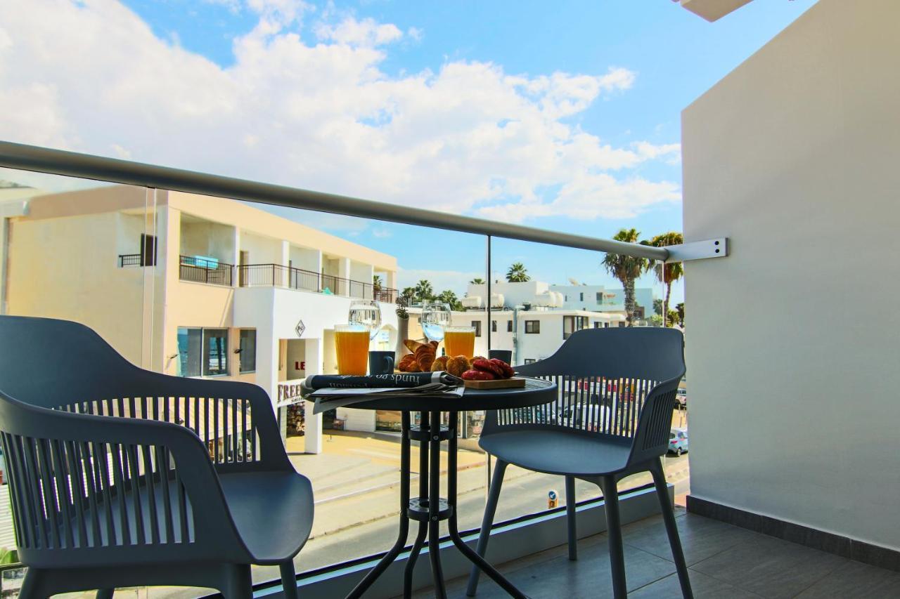 Phaedrus Living: Seaside Luxury Flat Athina 115 Lägenhet Paphos Exteriör bild