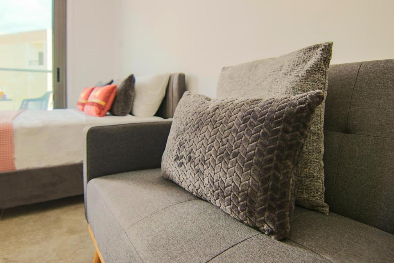 Phaedrus Living: Seaside Luxury Flat Athina 115 Lägenhet Paphos Exteriör bild