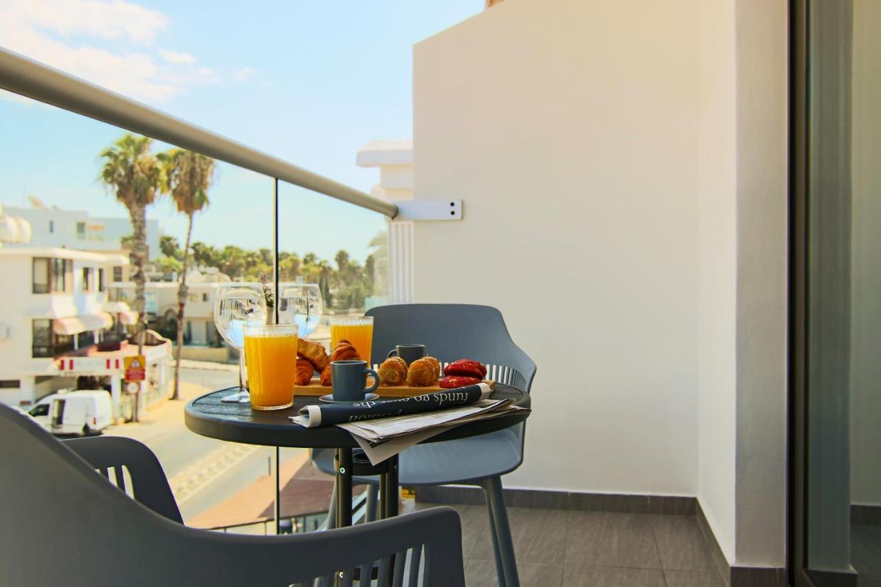 Phaedrus Living: Seaside Luxury Flat Athina 115 Lägenhet Paphos Exteriör bild