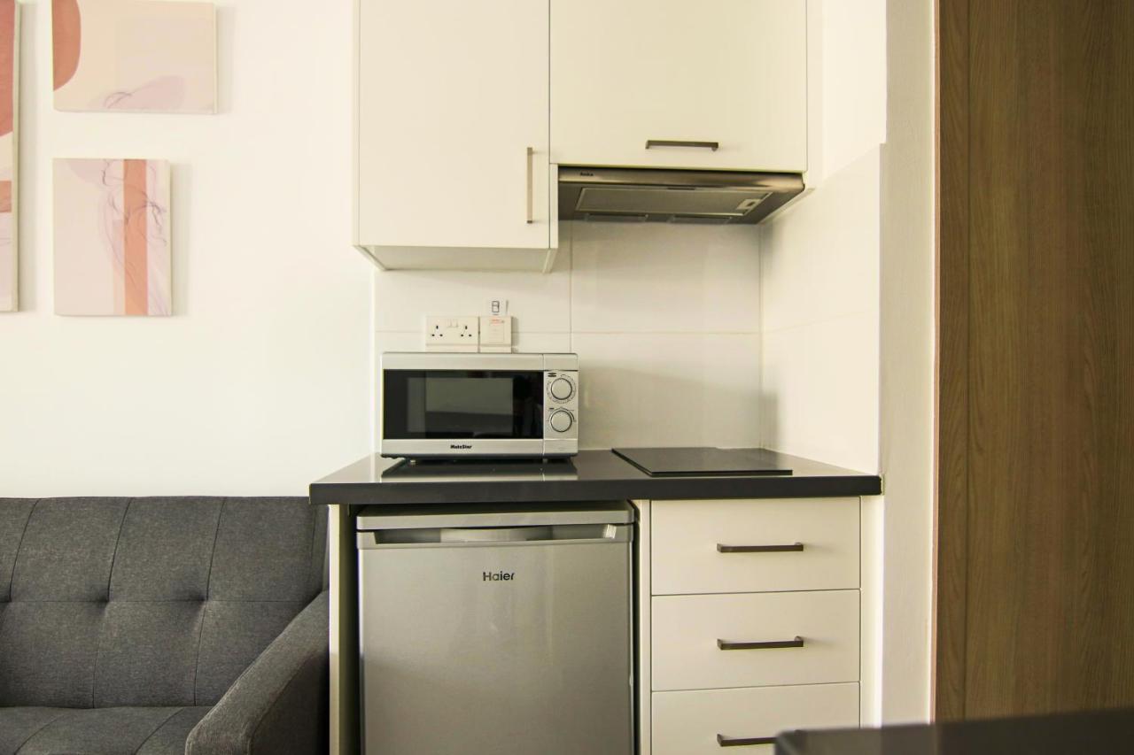 Phaedrus Living: Seaside Luxury Flat Athina 115 Lägenhet Paphos Exteriör bild