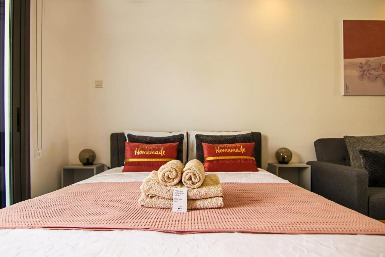 Phaedrus Living: Seaside Luxury Flat Athina 115 Lägenhet Paphos Exteriör bild